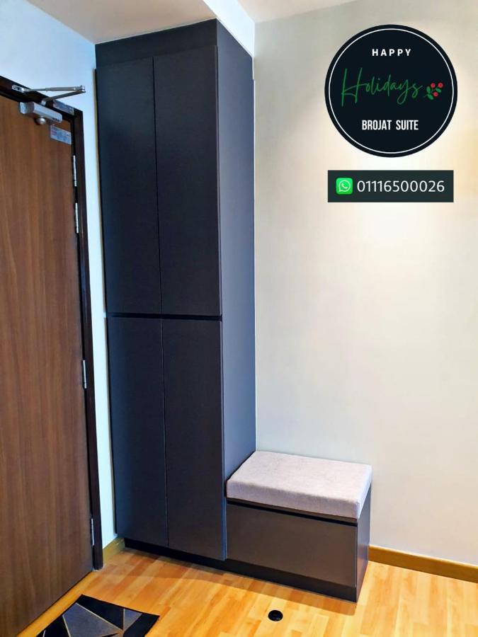 Brojat Suite Family Sea View @ Imperium Residence Kuantan Exterior foto
