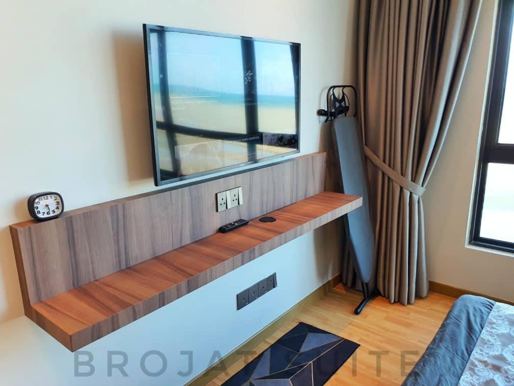 Brojat Suite Family Sea View @ Imperium Residence Kuantan Exterior foto