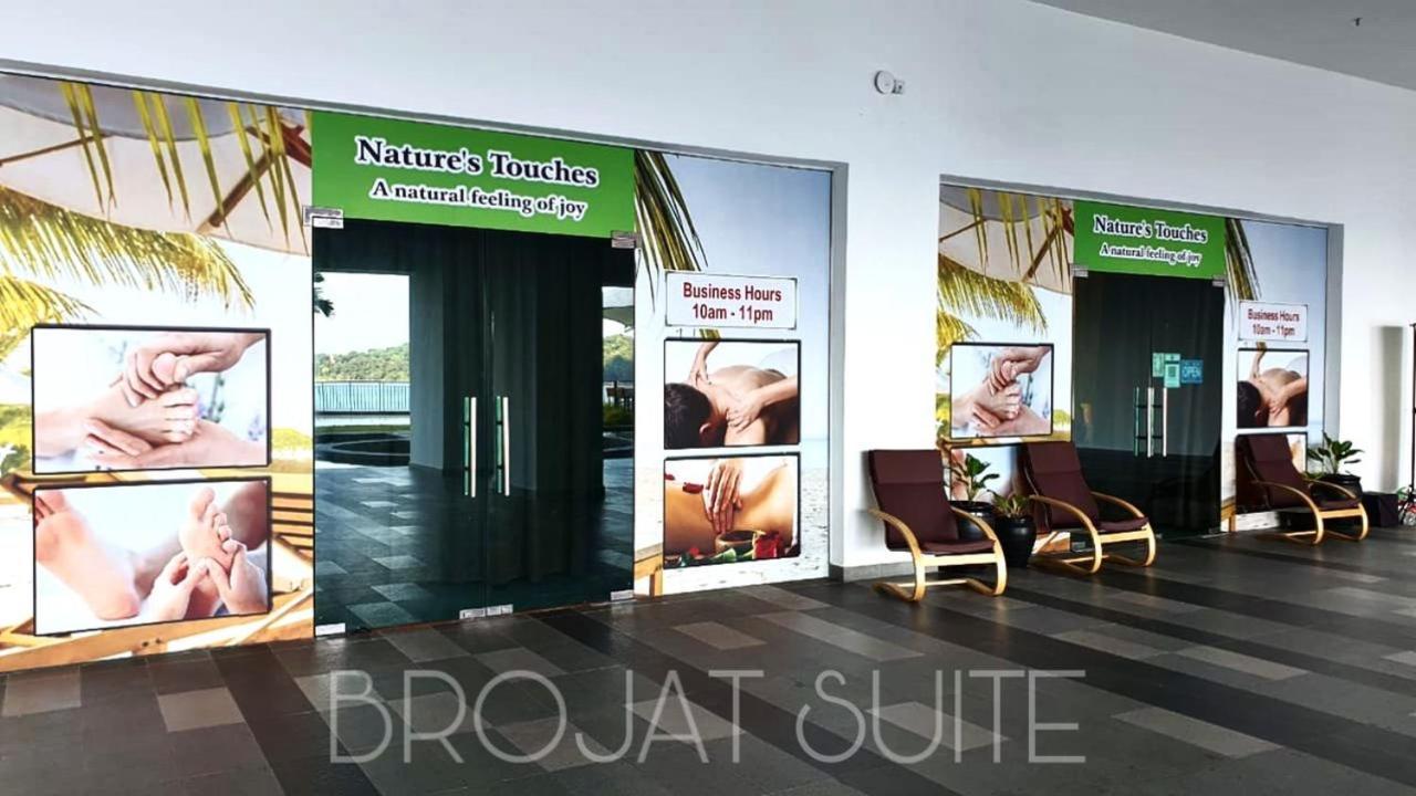 Brojat Suite Family Sea View @ Imperium Residence Kuantan Exterior foto